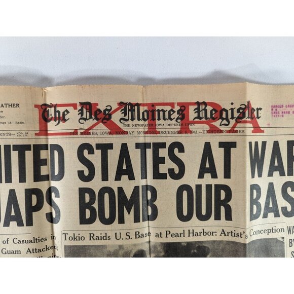 ORIGINAL! WWII Dec 8, 1941 newspaper Japan attacks Pearl Harbor, US DECLARE WAR! - Picture 5 of 16